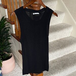 Zara Classic Black Sleeveless Tank Top